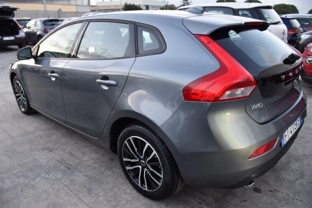 VOLVO V40 D2 Business Plus