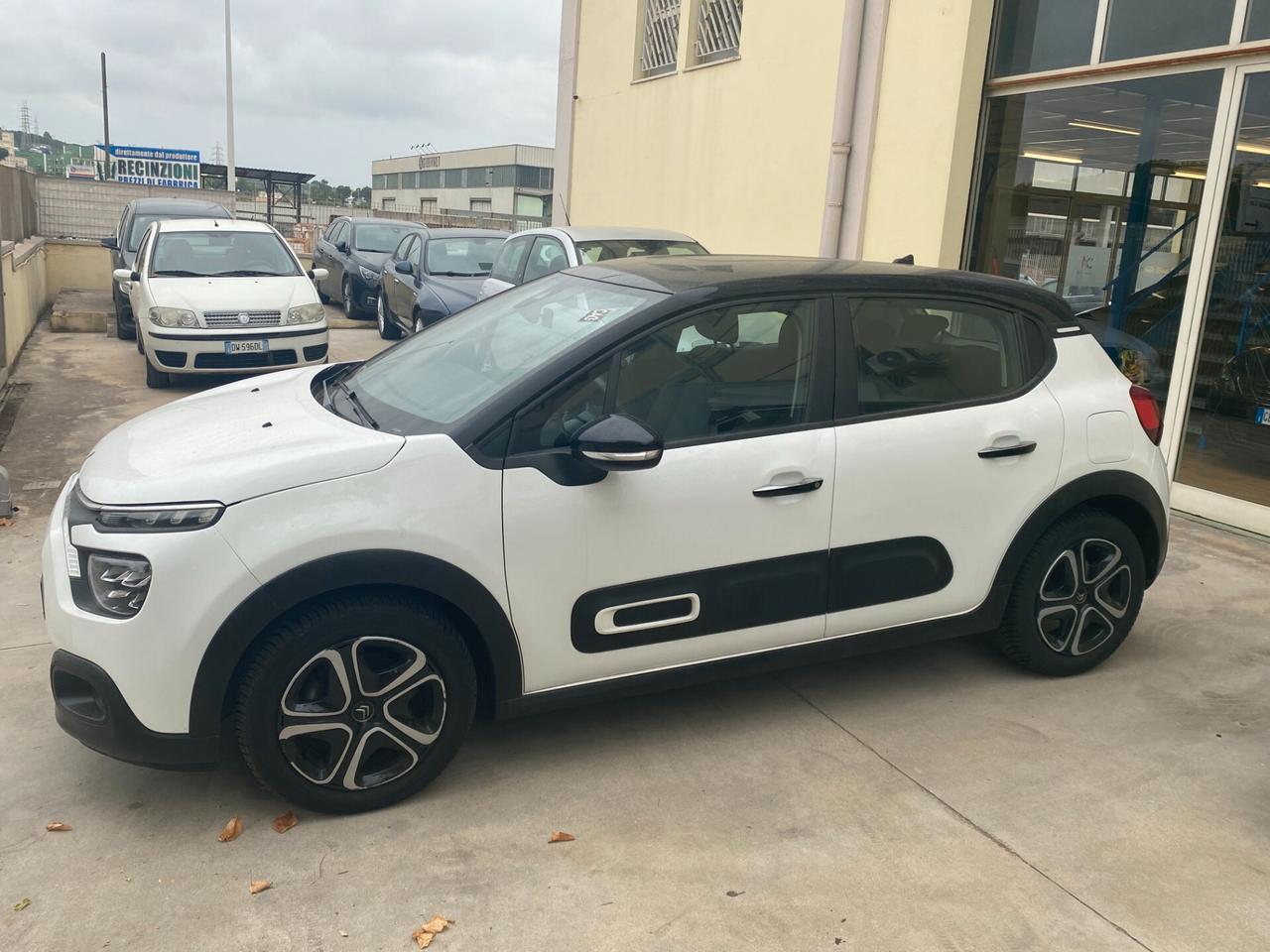 Citroen C3 BENZ 110 CV AUTOMATICA COME NUOVA
