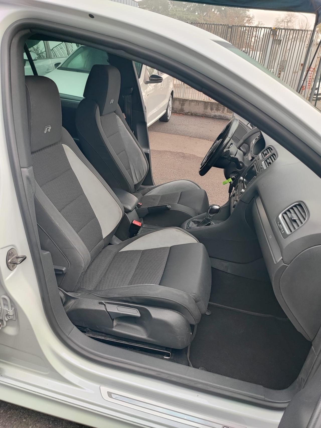 Volkswagen Golf 2.0 TSI 4mot. DSG 5p. R