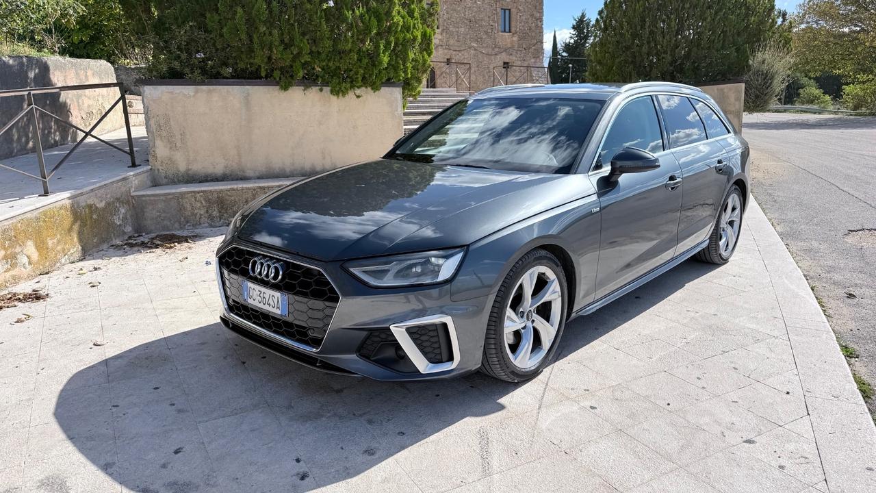 Audi A4 Avant 35 TDI/163 CV S tronic line edition