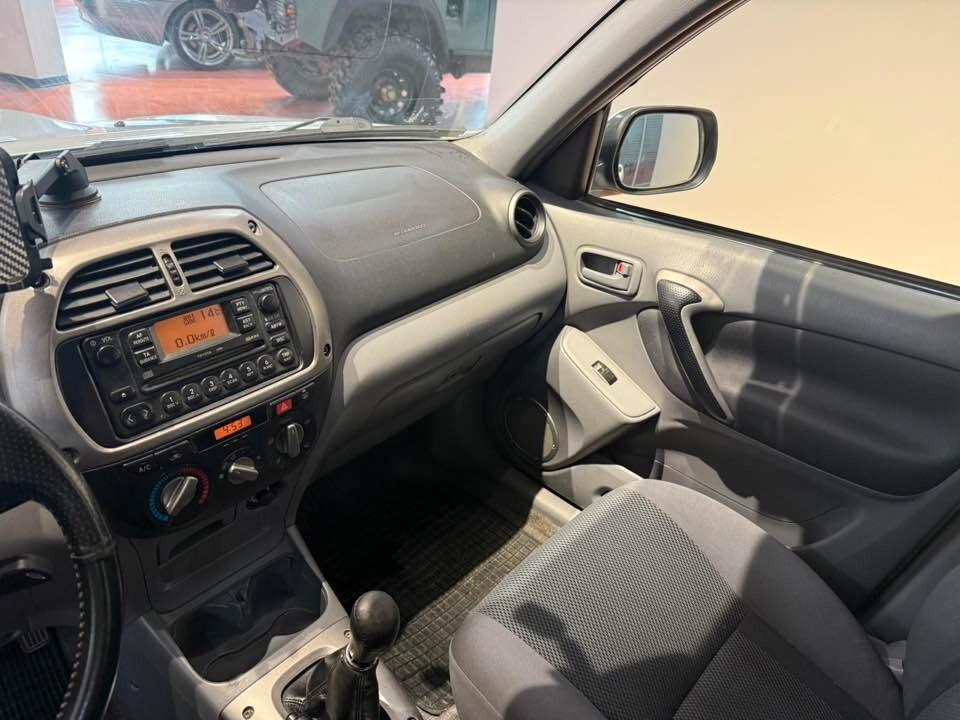 Toyota RAV 4 RAV4 2.0 Tdi D-4D cat 5 porte