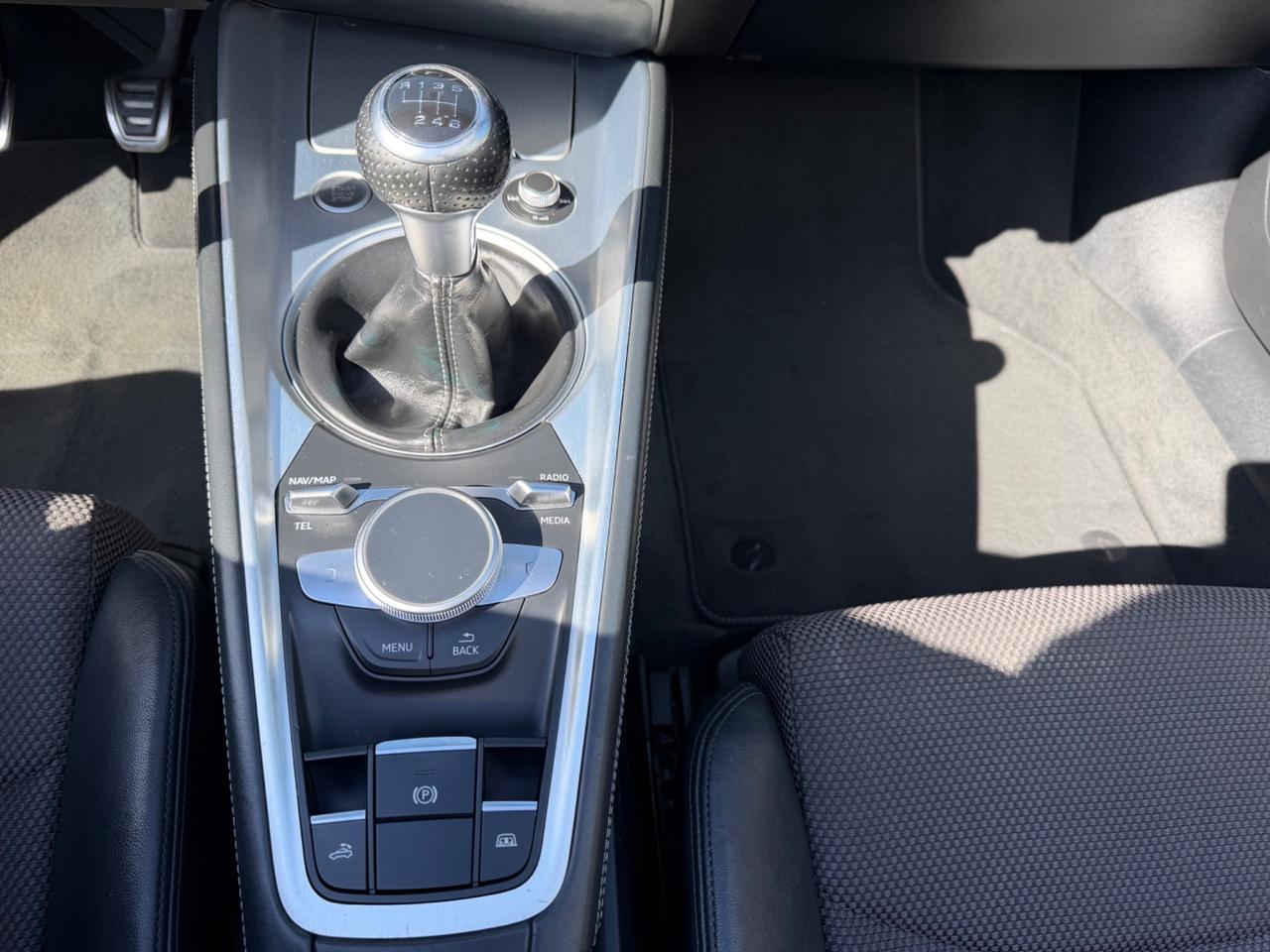 Audi TT Roadster 2.0 TDI ultra S line