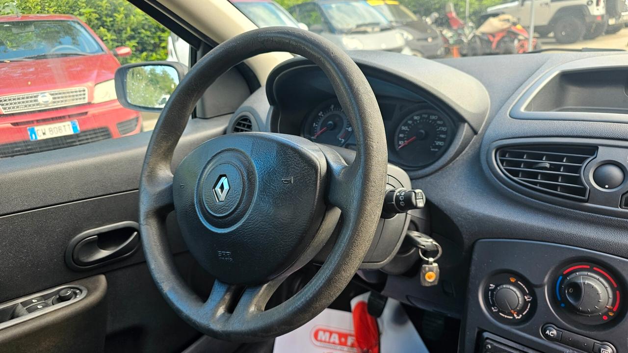 Renault Clio 1.2 16V 5 porte Le Iene GPL