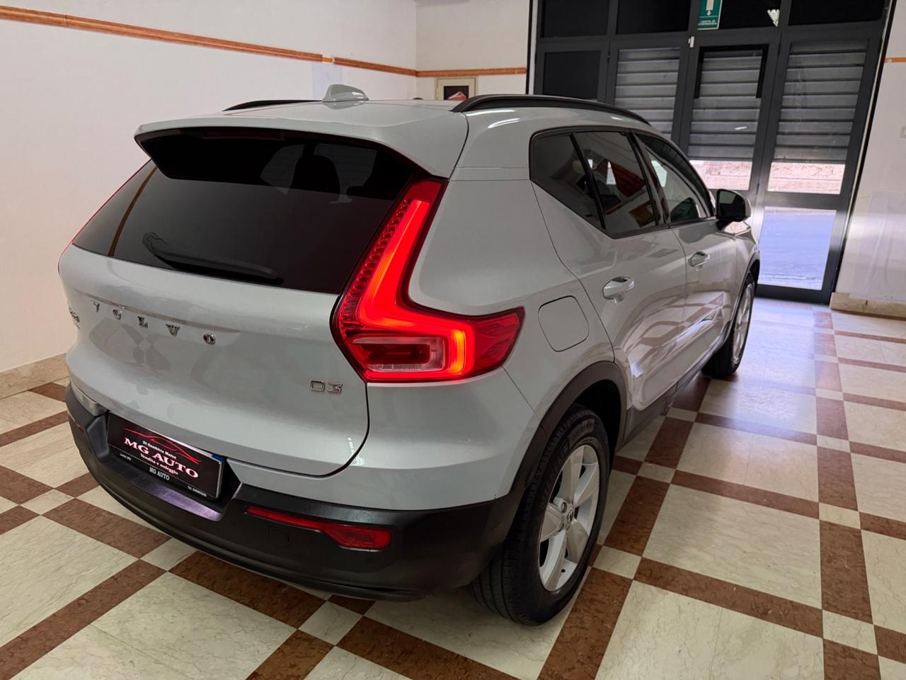 Volvo XC40 D3 AWD R-design