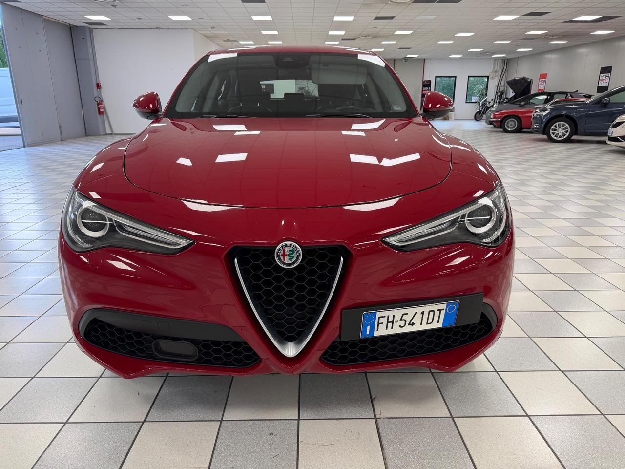 Alfa Romeo Stelvio 2.0 Turbo 280 CV AT8 Q4 Super