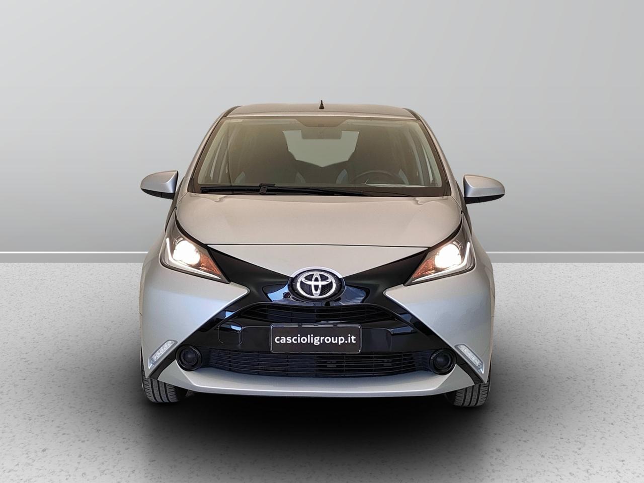 TOYOTA Aygo II 2014 - Aygo 5p 1.0 x-play my15