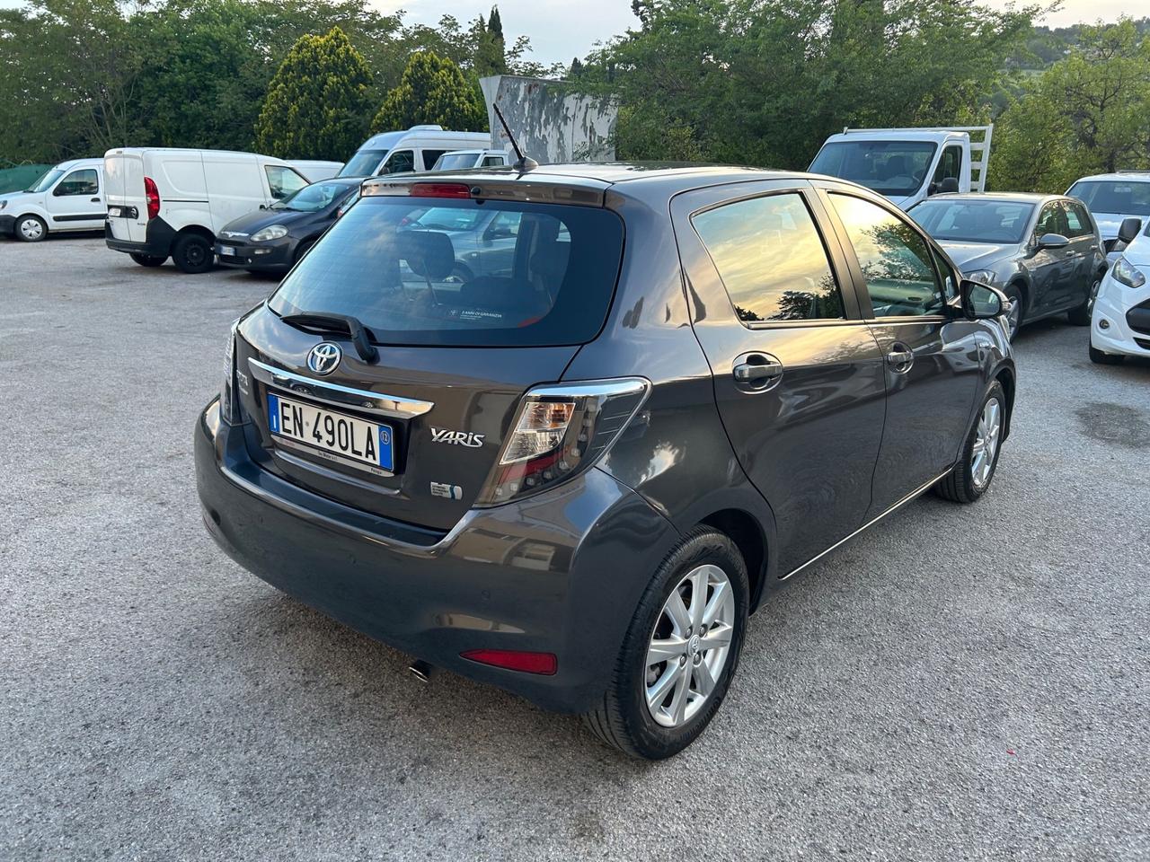 Toyota Yaris 1.5 Hybrid 5 porte
