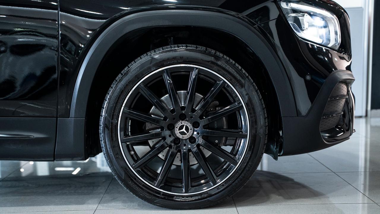 Mercedes-benz GLB 200 D PREMIUM PLUS AMG TETTO PACK LUCI XENON NAVI FULL OPTIONAL