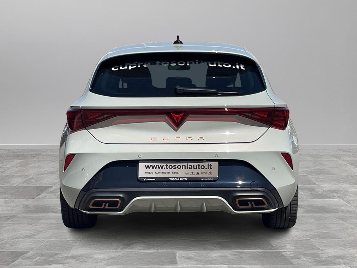 CUPRA Leon1.5 e-HYBRID150 kW (204 CV)pHEVDSG 6 marce2WD
