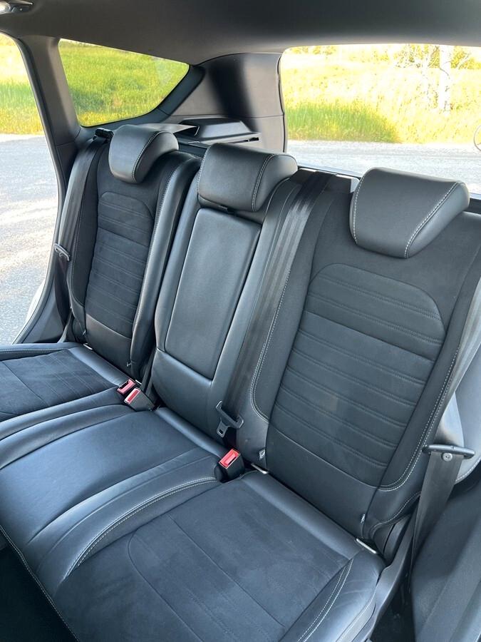 Ford Kuga 2.0 TDCI 180 CV S&S 4WD Powershift ST-Line Business