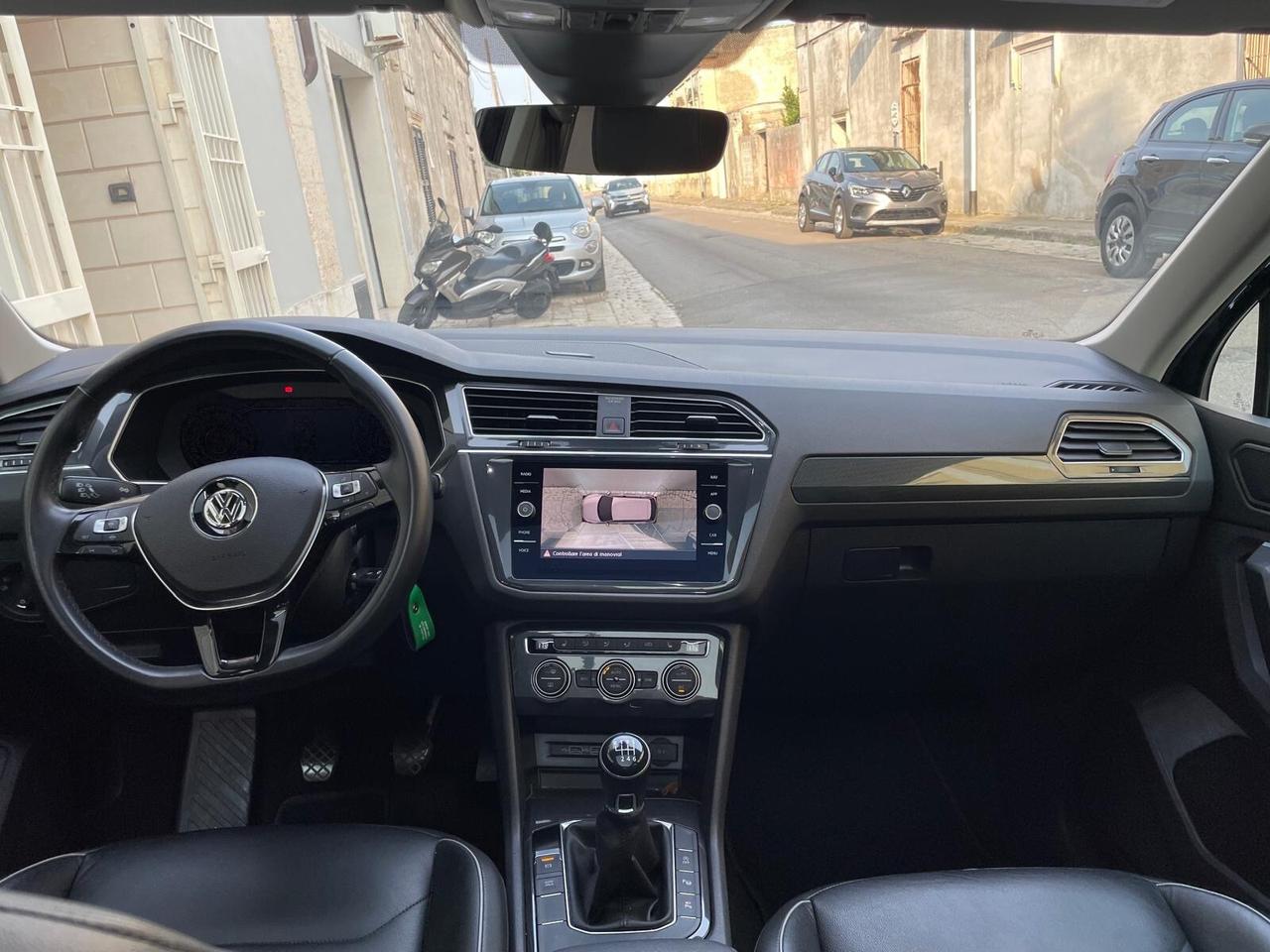 Volkswagen Tiguan 2.0 TDI SCR Sport BlueMotion Technology