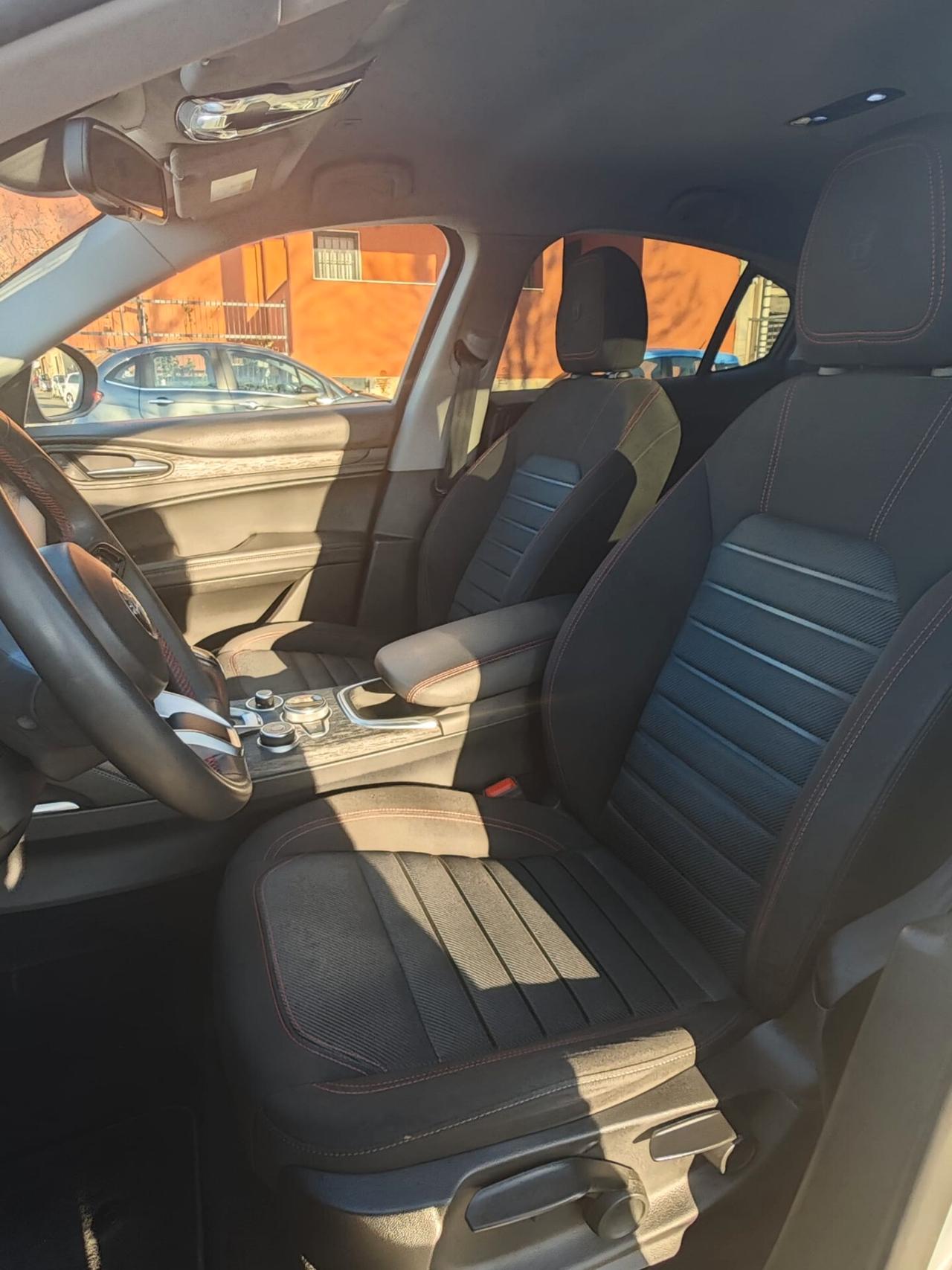 Alfa Romeo Stelvio 2.2 Turbodiesel 160 CV AT8 -PERFETTA-