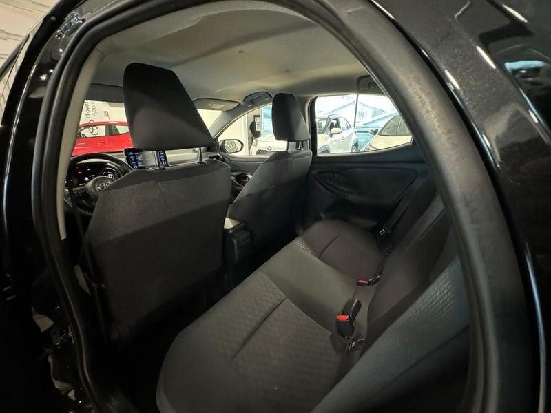 Toyota Yaris Hybrid Active MY21