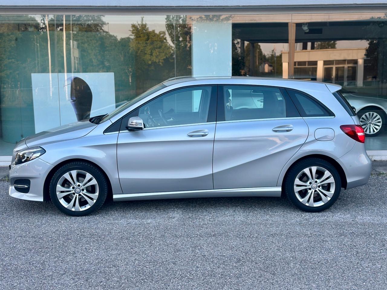 Mercedes-benz B 180 B 180 d Premium