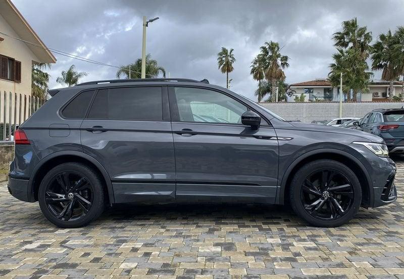 Volkswagen Tiguan R-Line 2.0 TDI 150CV DSG Tetto