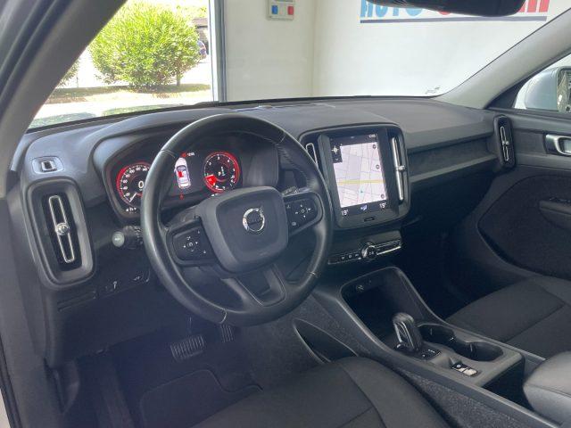 VOLVO XC40 D3 150cv Geartronic Momentum