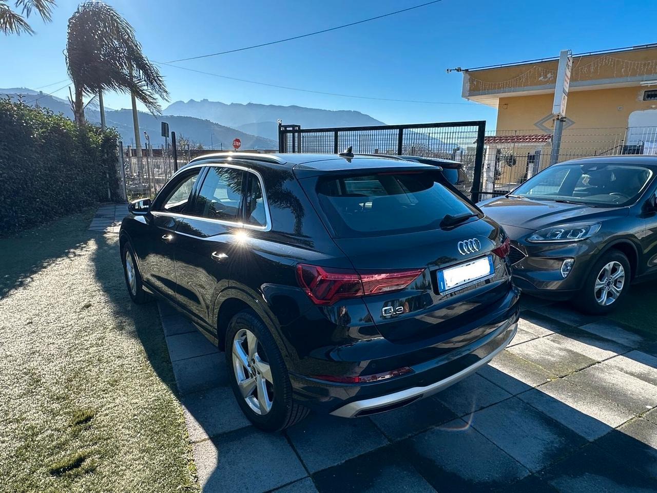 Audi Q3 2.0 TDI 150CV S tronic 200 SPORT-FARI FULL LED