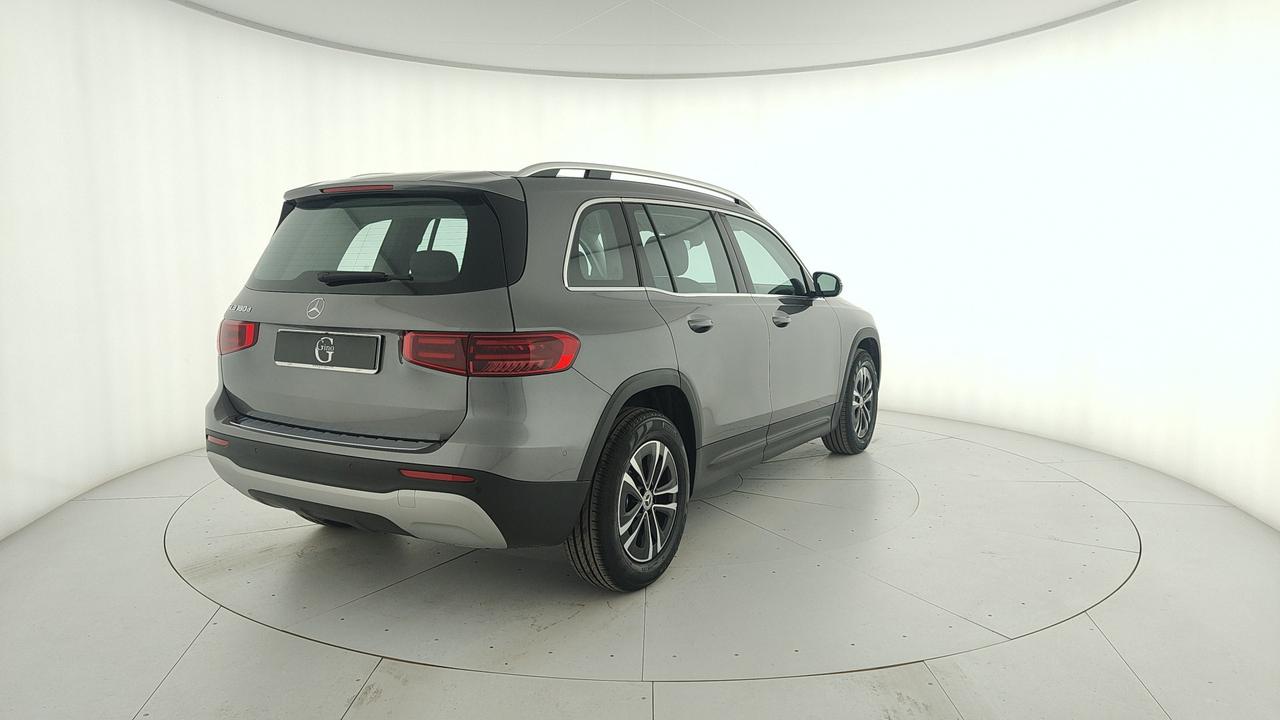 Mercedes-Benz GLB 180 d Advanced auto