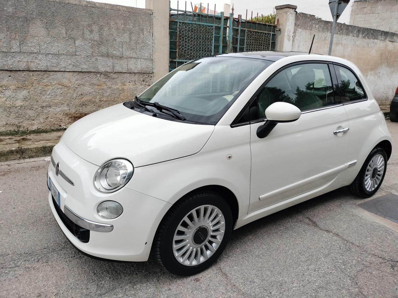 Fiat 500 1.2 EasyPower Lounge GPL casa madre