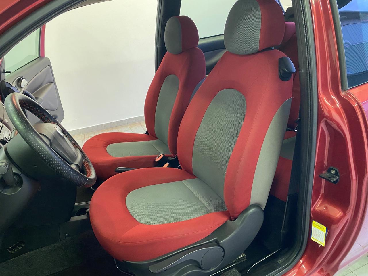 Lancia Ypsilon 1.2 16V Oro