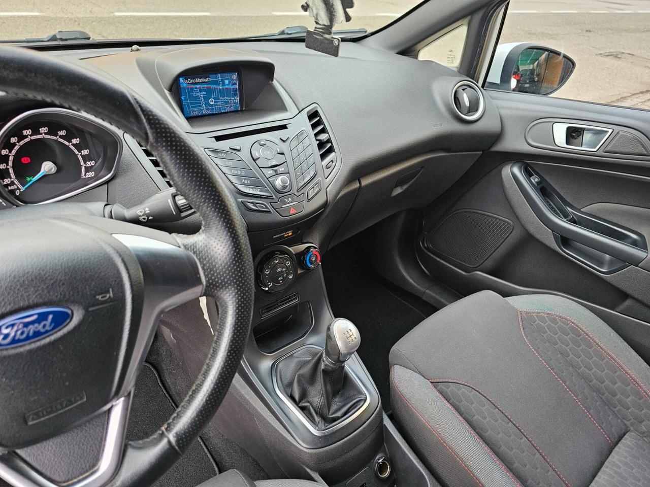 Ford Fiesta 1.5 TDCi 75cv ST-Line*Navi*Cerchi*Unipro*