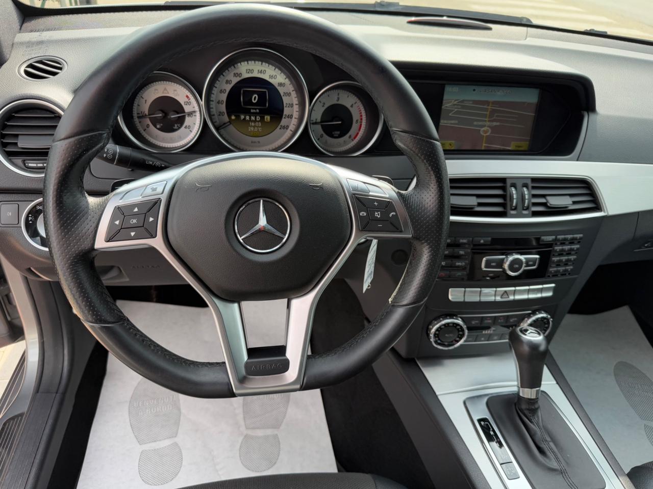 Mercedes-benz C 220 CDI Coupé Avantgarde UNICO PROPRIETARIO