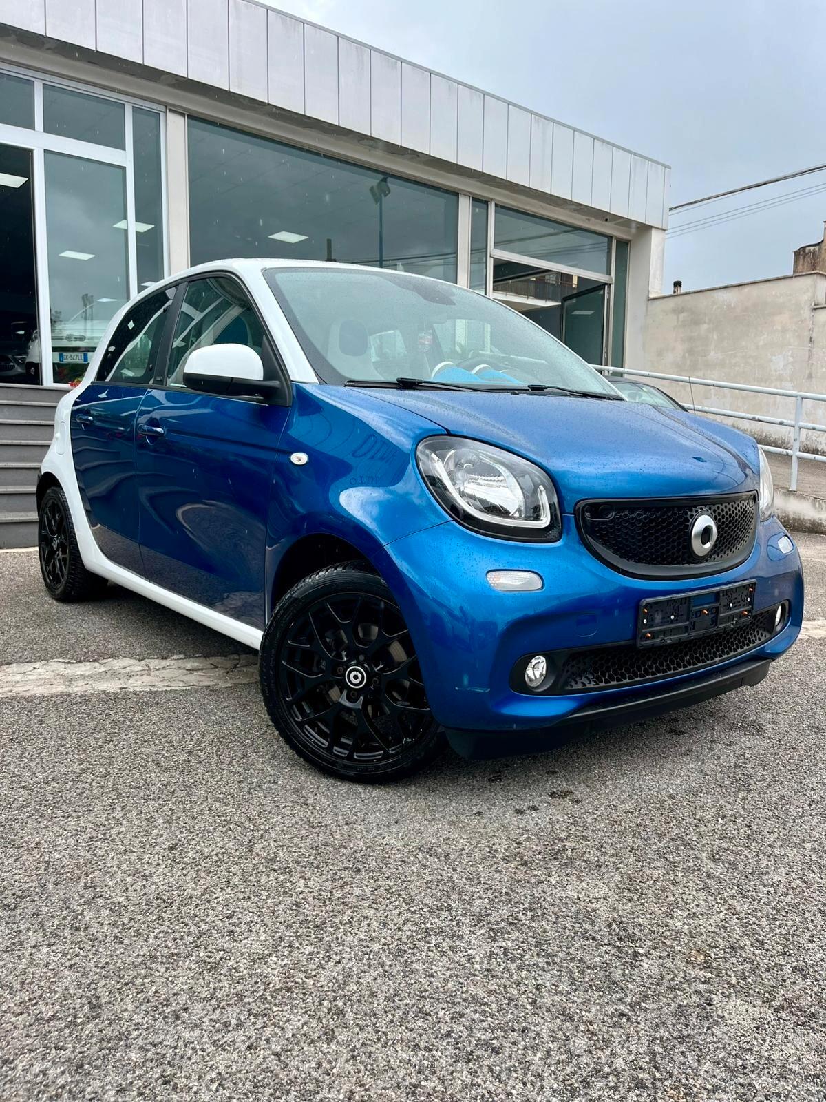 Smart ForFour 70 1.0 Proxy
