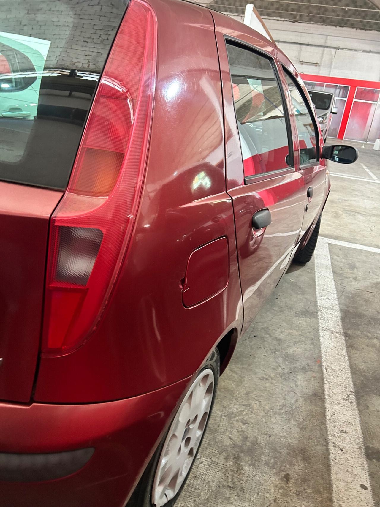 Fiat Punto 1.2i cat 5 porte solo85milakm