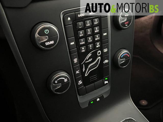 VOLVO V40 D2 1.6 Kinetic