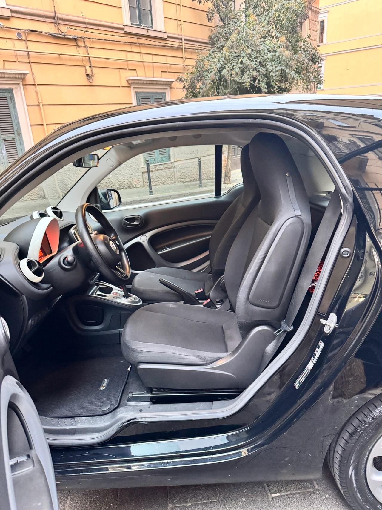 Smart ForTwo 70 1.0 BENZ AUTOMATICA - 2017