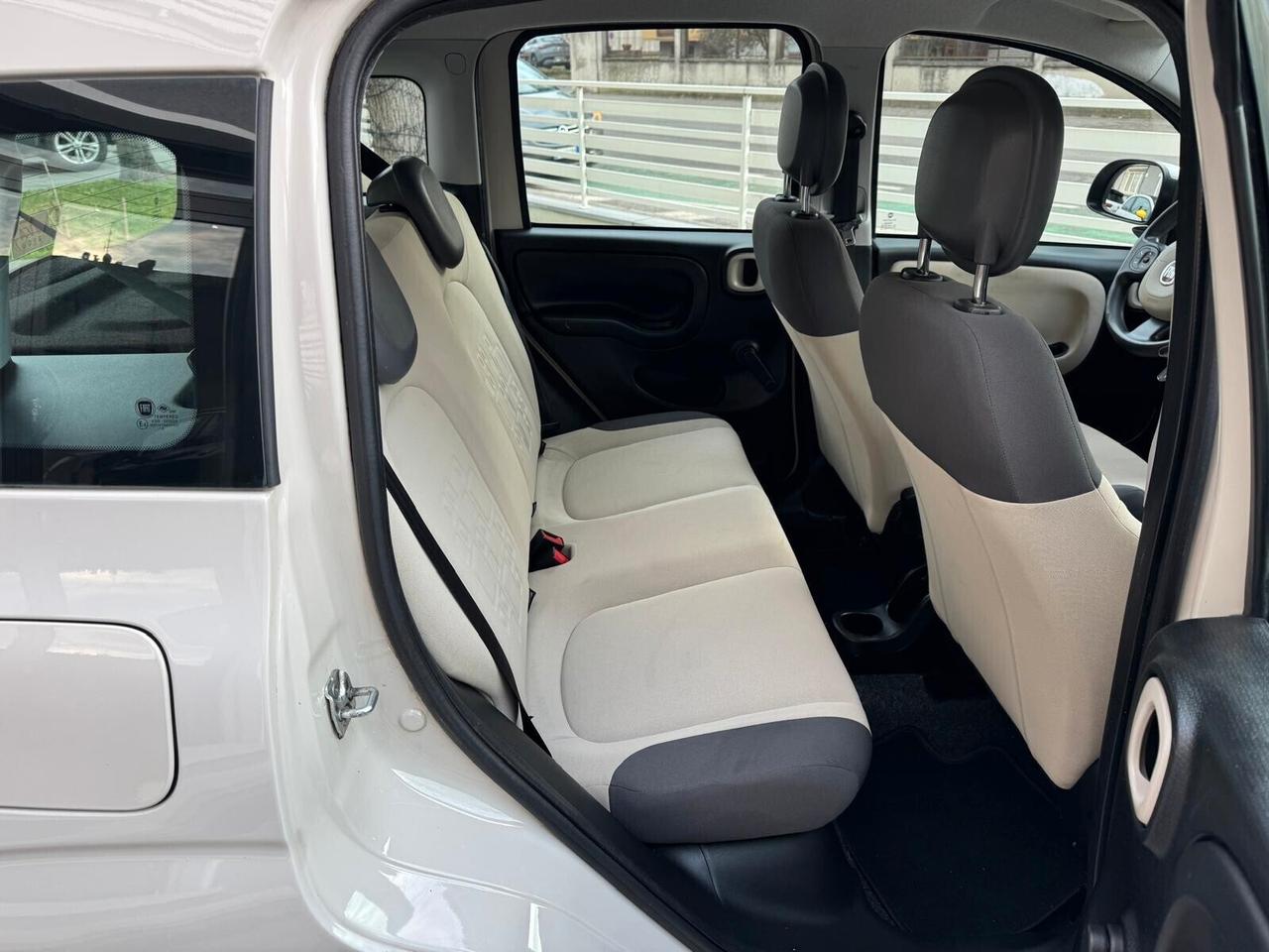 FIAT PANDA 1.2 LOUNGE UNIPROPRIETARIO NEOPAT.