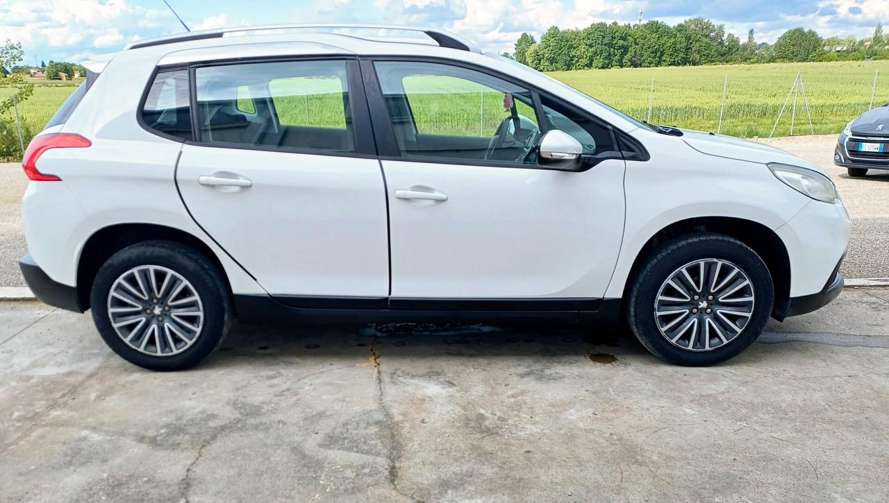 Peugeot 2008 1.2 VTi 82CV Access