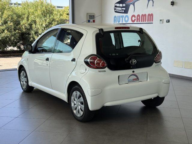 TOYOTA Aygo 1.0 12V VVT-i 5 porte Lounge Connect