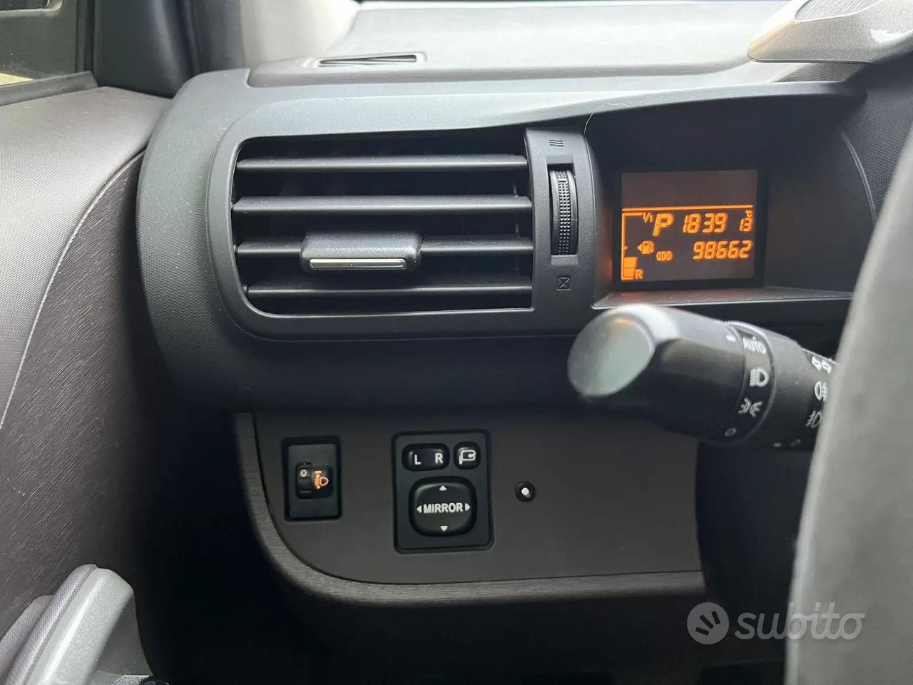 Toyota iQ 1.3 CVT TITTARELLI STYLE - UNICO ESEMPLA