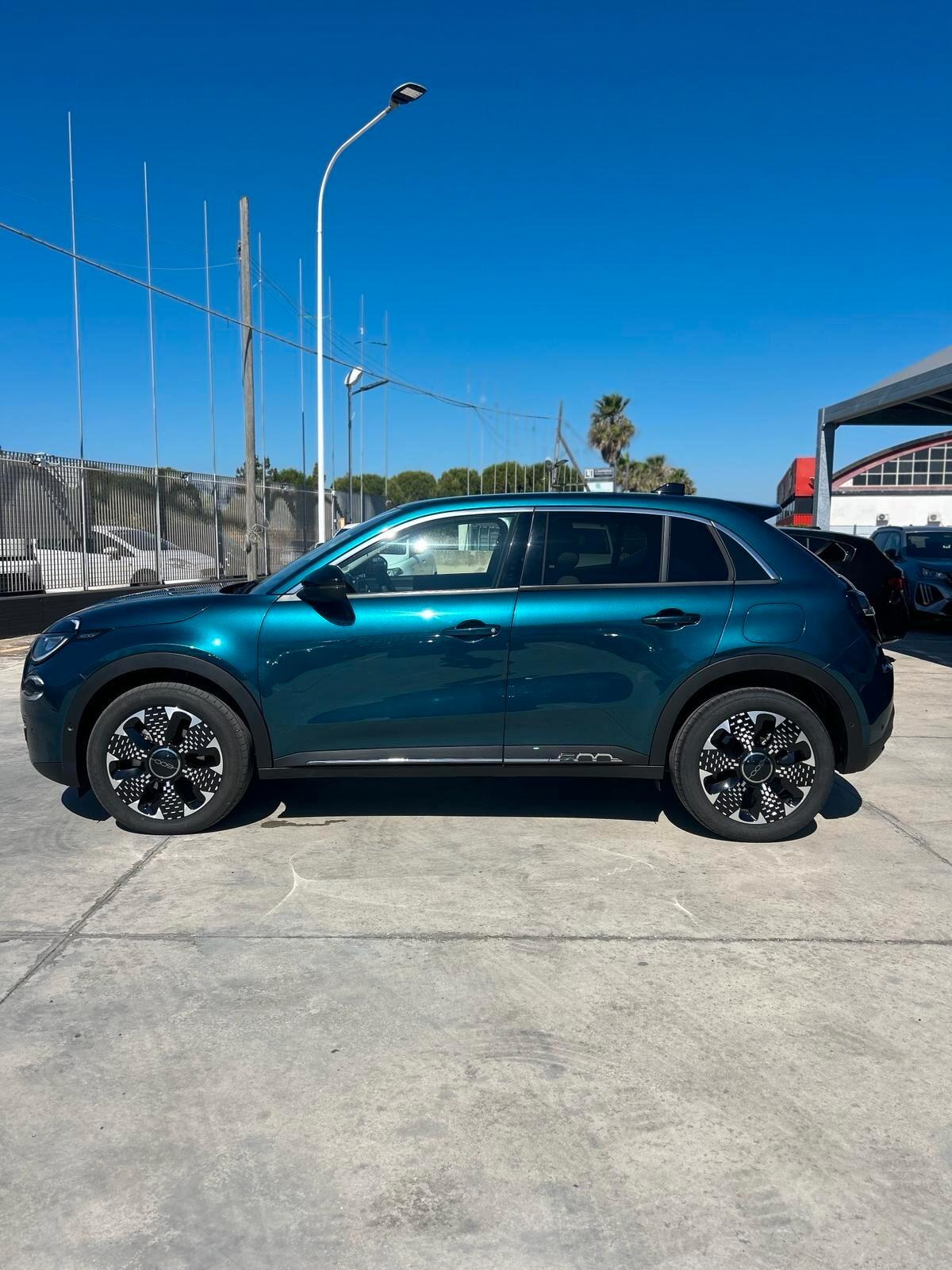 Fiat 600 Hybrid 110 CV DCT MHEV La Prima