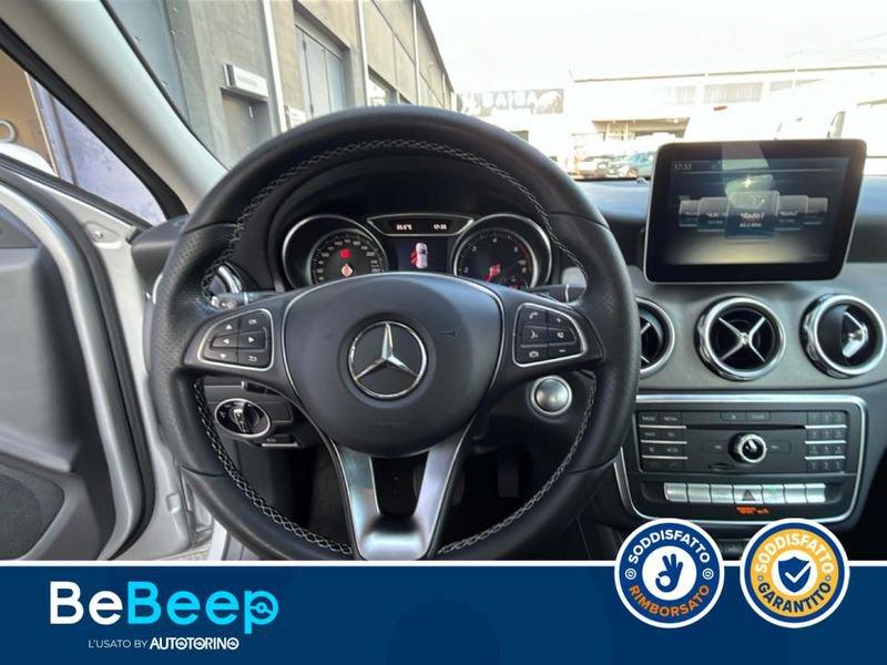 Mercedes-Benz GLA 200 D SPORT AUTO