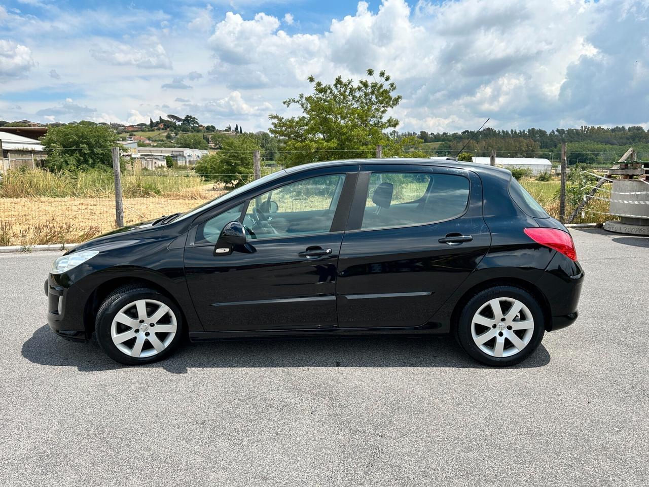 Peugeot 308 1.6 VTi 120CV 5p. Active Perfetta
