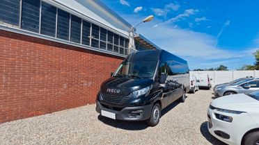 Iveco Daily 35S18HA8V 3.0 HPT PM-TN Furgone Hi-Matic