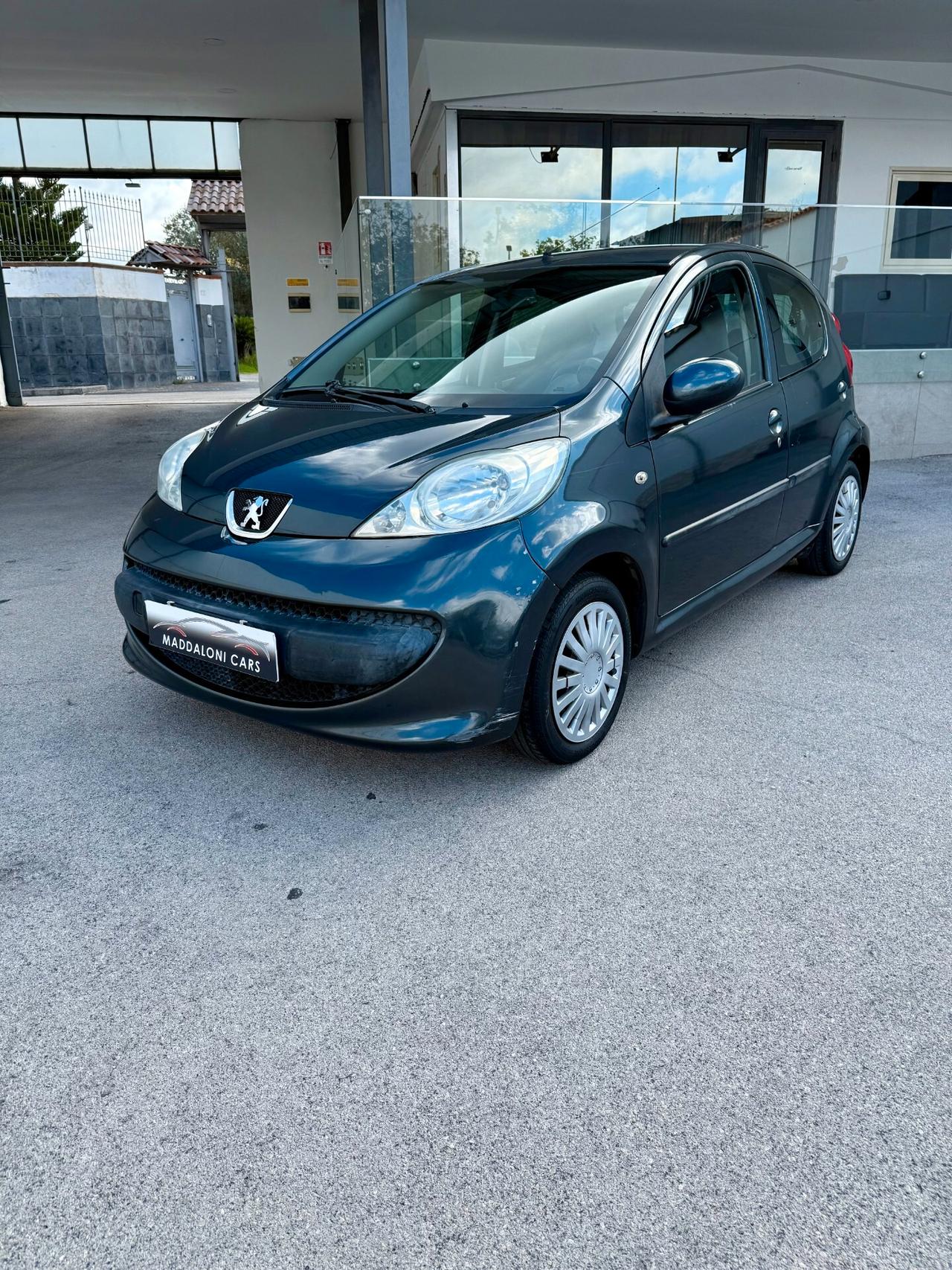 Peugeot 107 1.0 68CV 5p. Plaisir