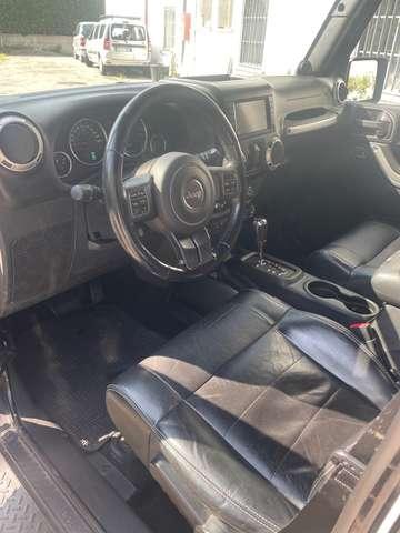 Jeep Wrangler Unlimited 2.8 crd Sahara auto