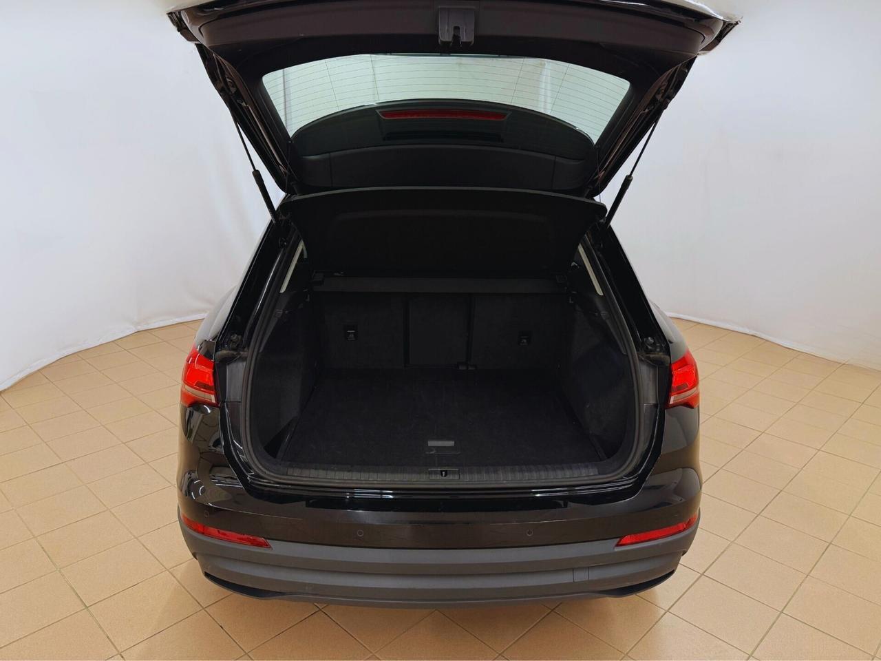 Audi Q3 35 TDI S tronic Business