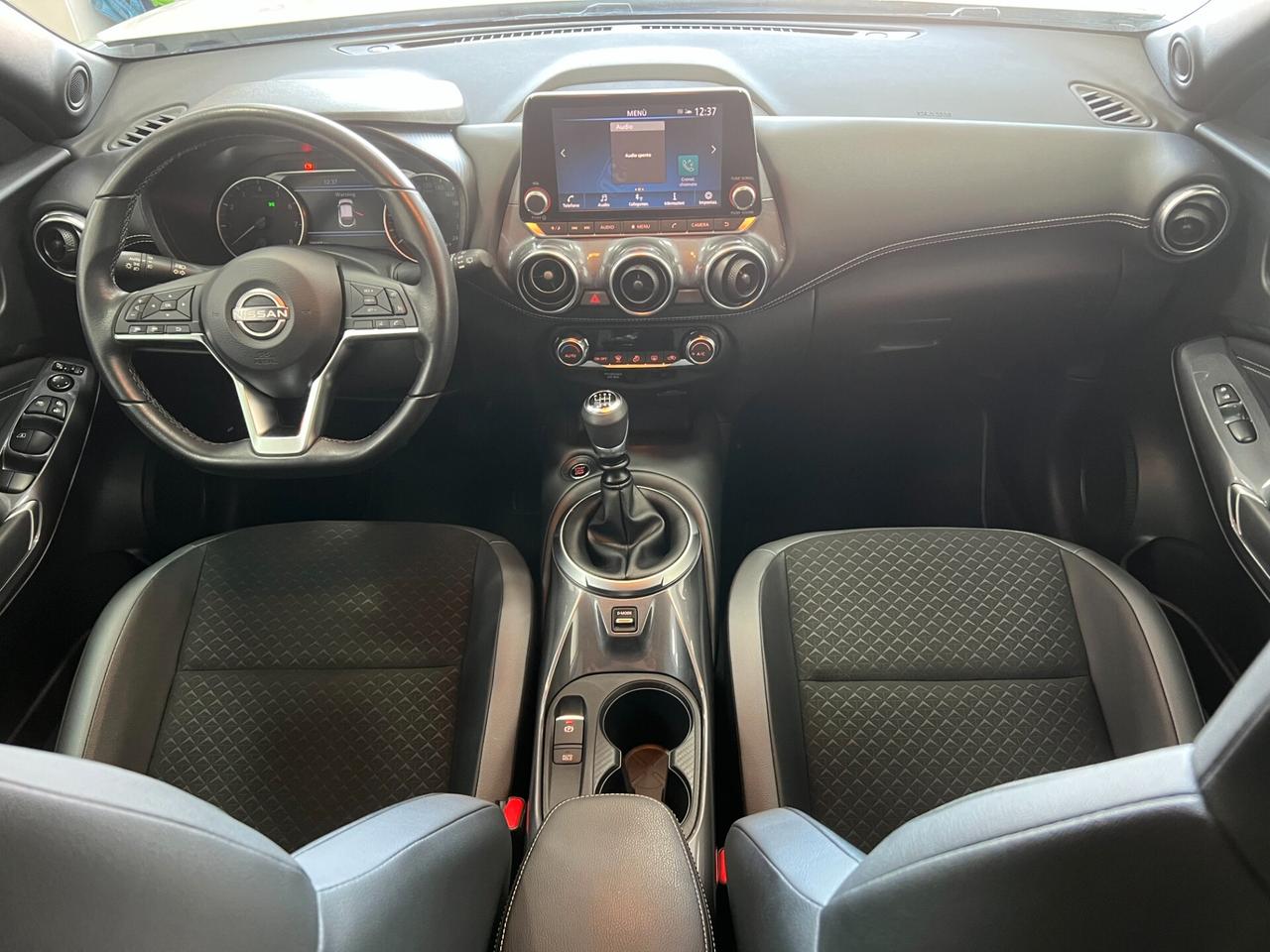 Nissan Juke 1.0 DIG-T 114 CV N-Connecta
