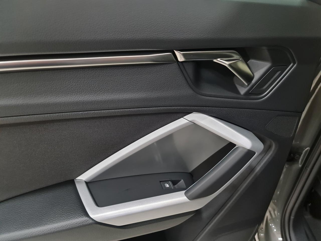 Audi Q3 SPB 35 TDI S tronic line edition