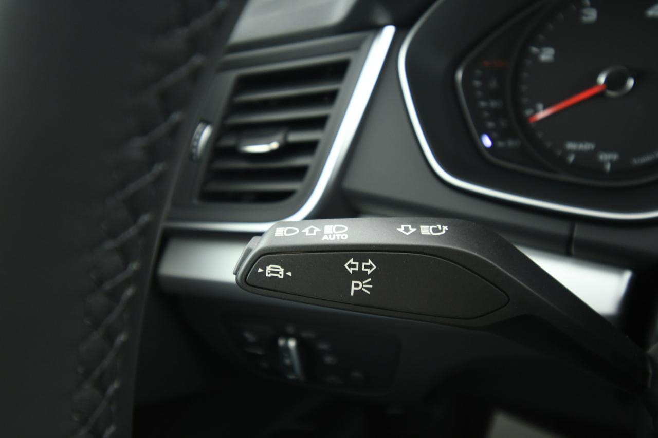 AUDI Q5 40 2.0 tdi mhev 12V Business Advanced quattro ACC+C19"