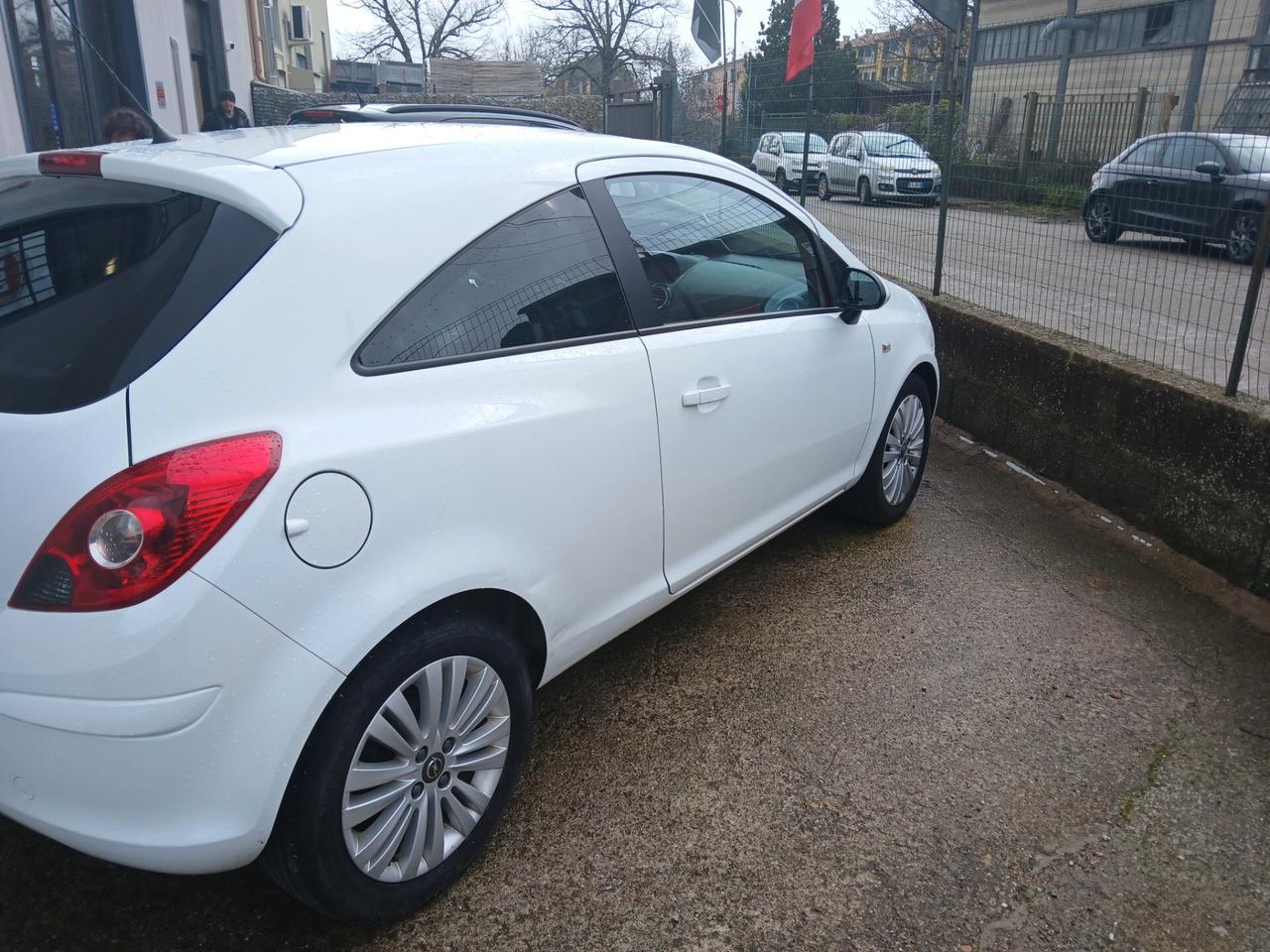 Opel Corsa 1.2 85CV 3 porte GPL-TECH Ecotec