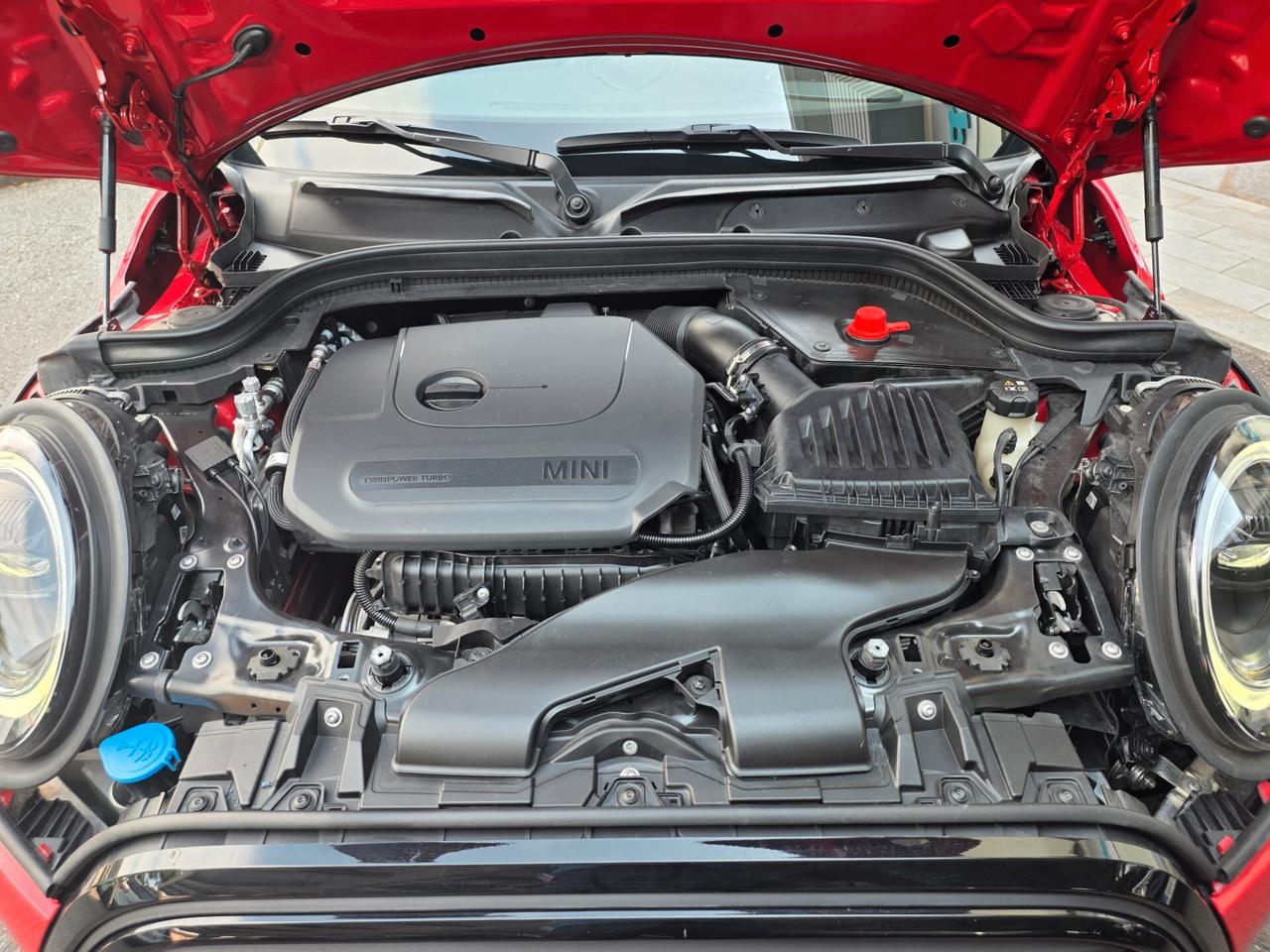 Mini Cooper 5p 1.5 136cv YOURS Aut. / TETTO+LED+PELLE