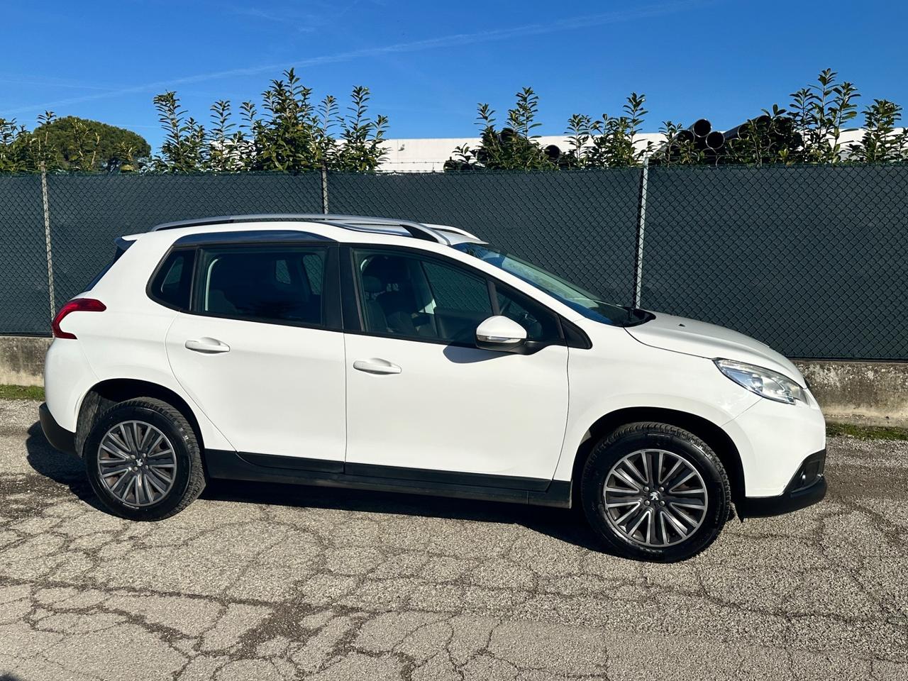 Peugeot 2008 1.4 HDi 68CV Active