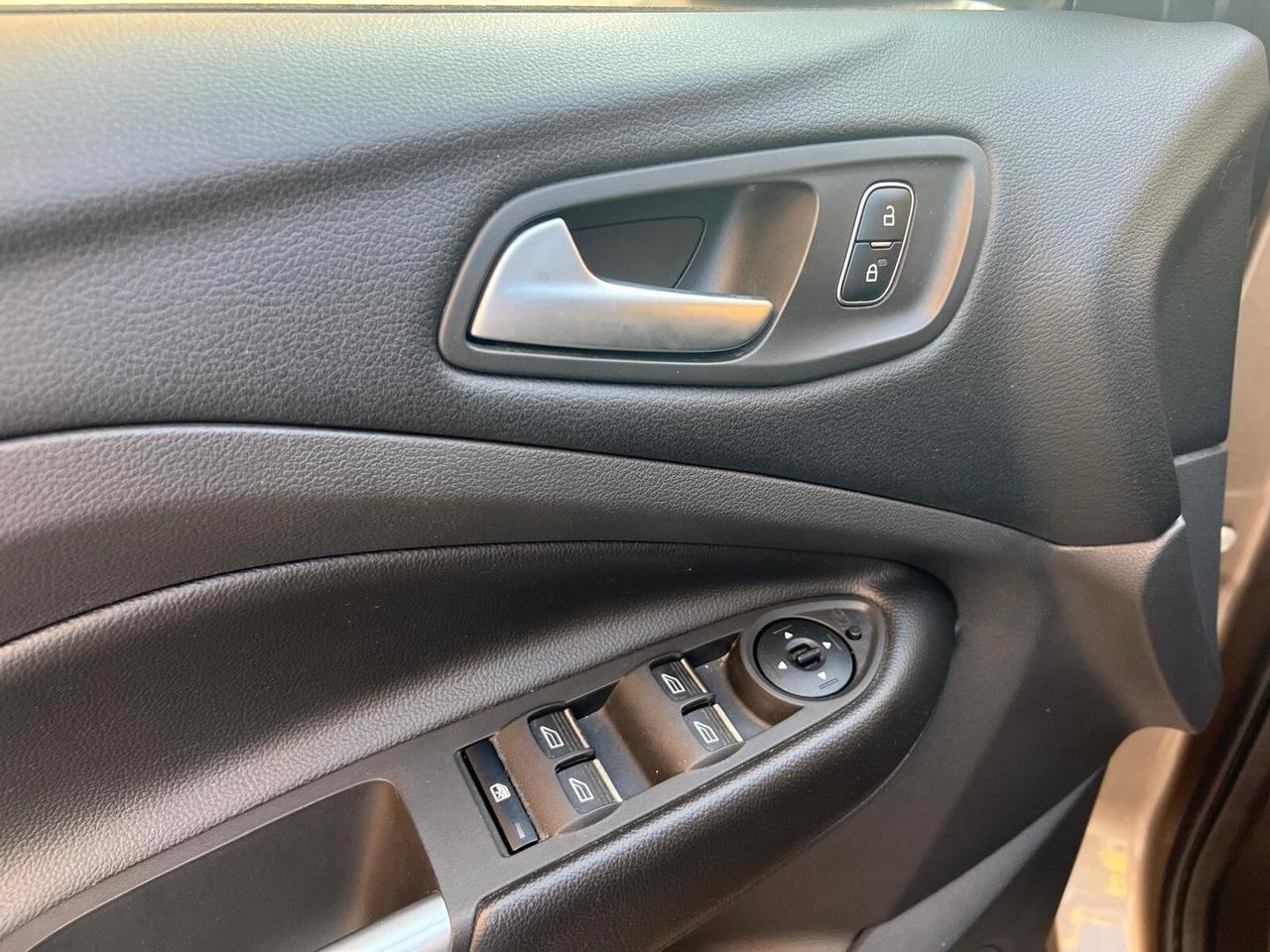 FORD KUGA TITANIUM 2.0 TDI 120CV NAVI CRUISE ANNO 2019