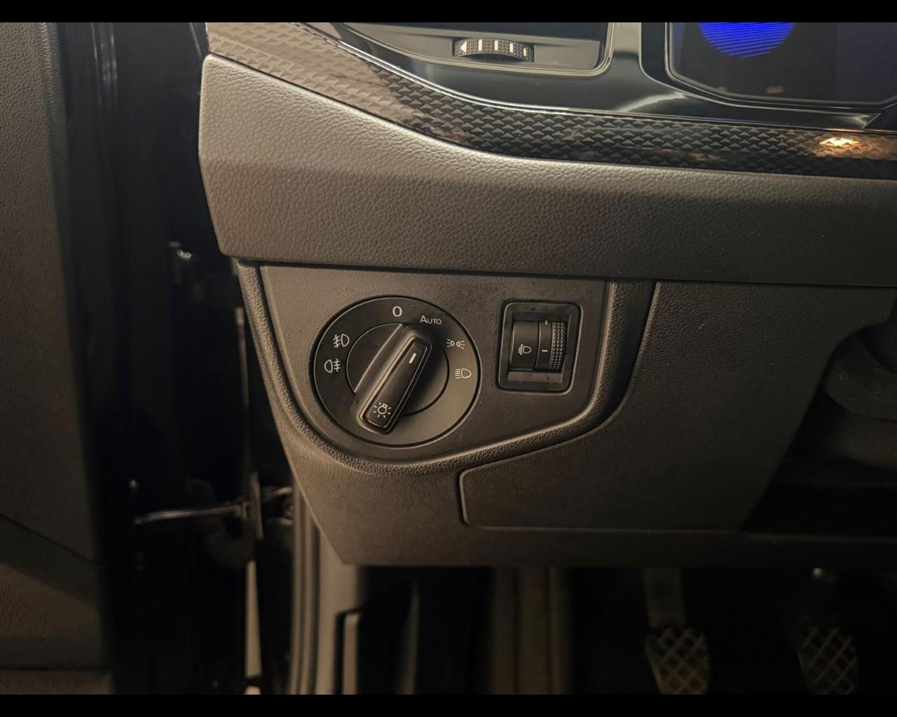 VOLKSWAGEN Polo 6ª serie - Polo 1.0 Life