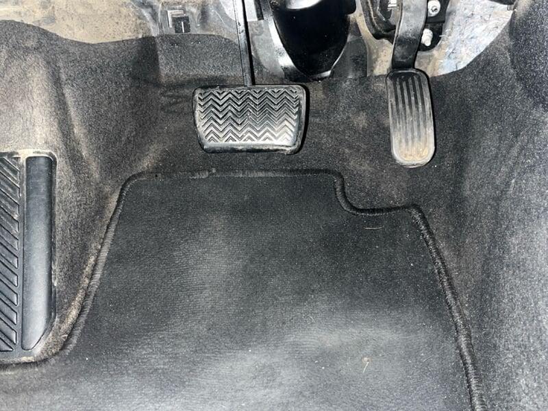 Toyota Yaris 4ª serie 1.5 Hybrid 5 porte Active